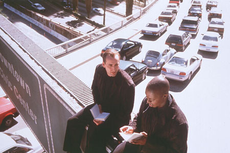 angels3.jpg (47846 byte)