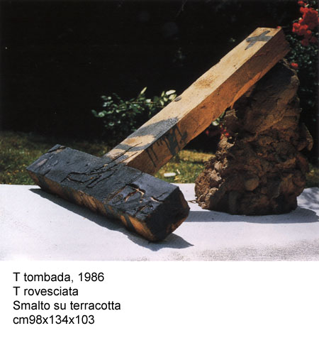 tapies4.jpg (48436 byte)