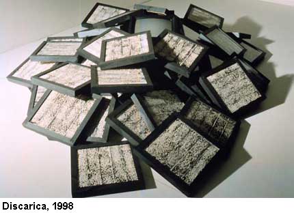 pengo2.jpg (28570 byte)