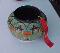 pot.jpg (8530 byte)