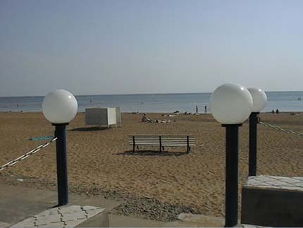 tab7b.jpg (18811 byte)