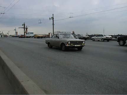 tac4d.jpg (15182 byte)