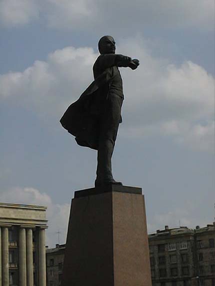 tac5b.jpg (18533 byte)