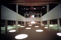 siza1_p.jpg (9967 byte)